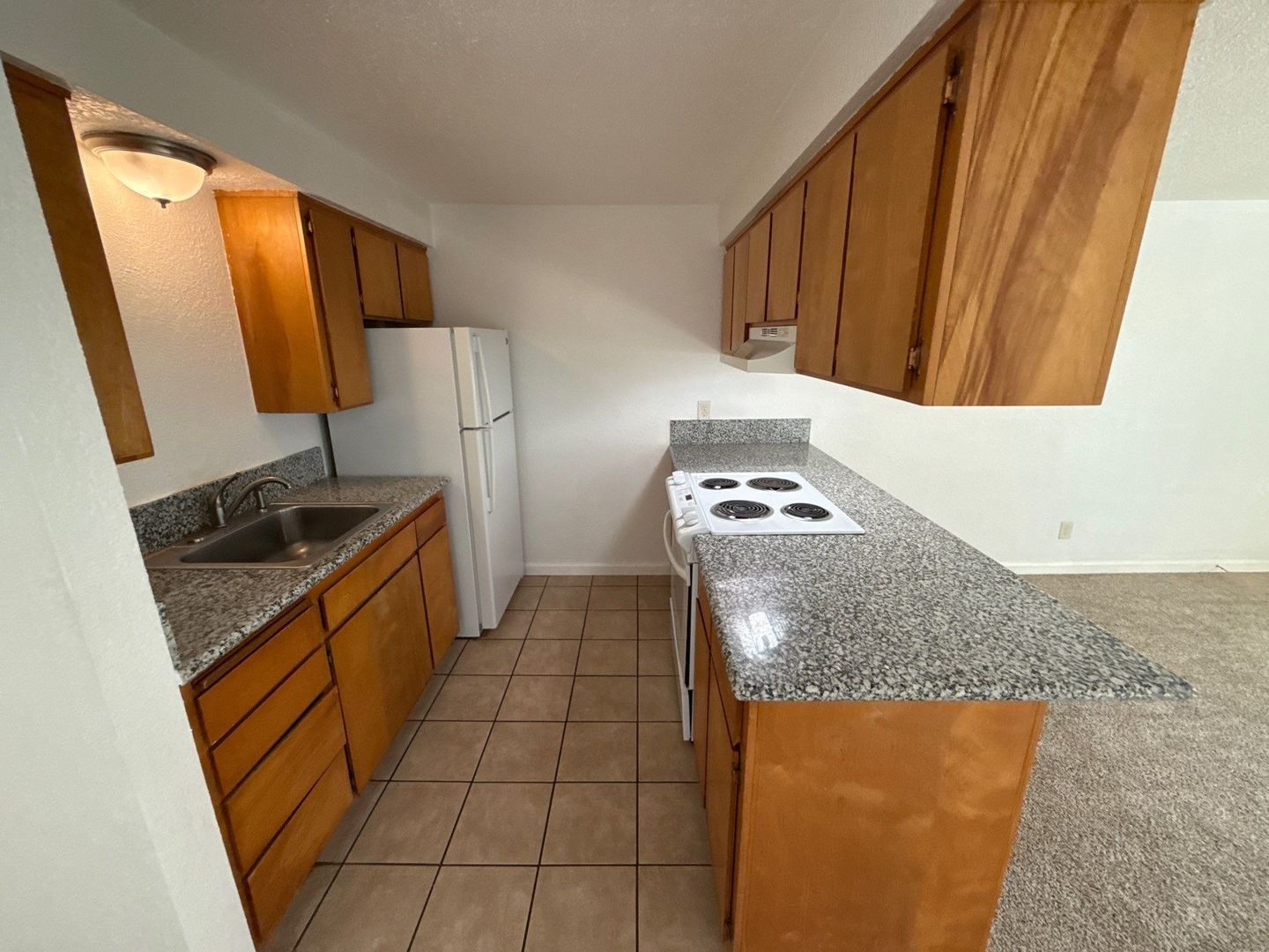 SW Albany 1 Bed, 1 Bath, 2nd Floor Apartment, Laundry On-Site, AVAILABLE NOW! property image
