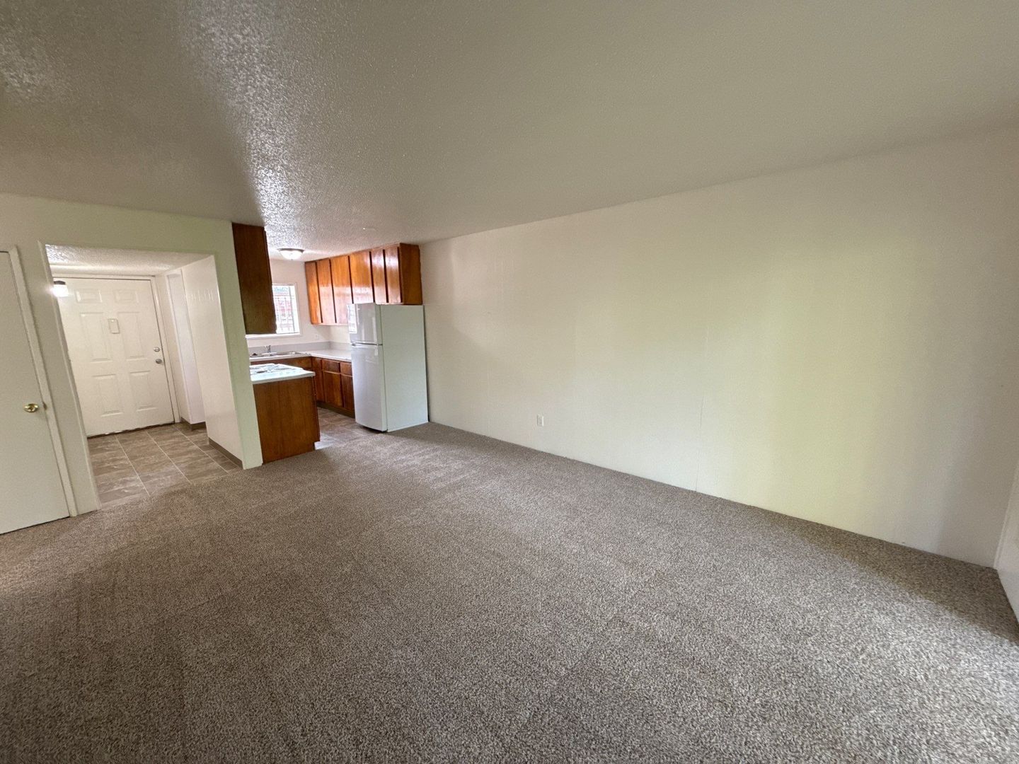 $1,095 First 3 Months, SW Dallas 2 Bed 1 Bath 1st Floor Apartment, W/S/G Paid, AVAILABLE NOW! property image