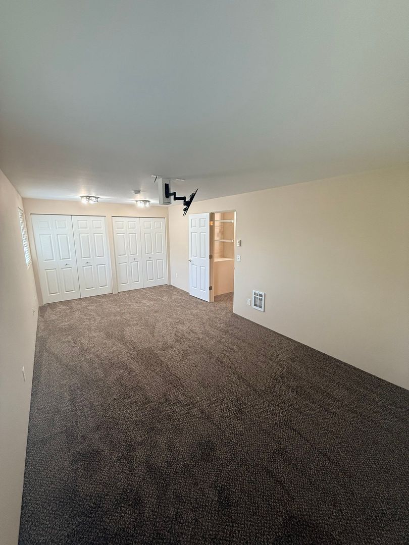 Harrisburg 3 Bed, 1.5 Bath,Fully Fenced Backyard & Private Patio, AVAILABLE NOW! property image