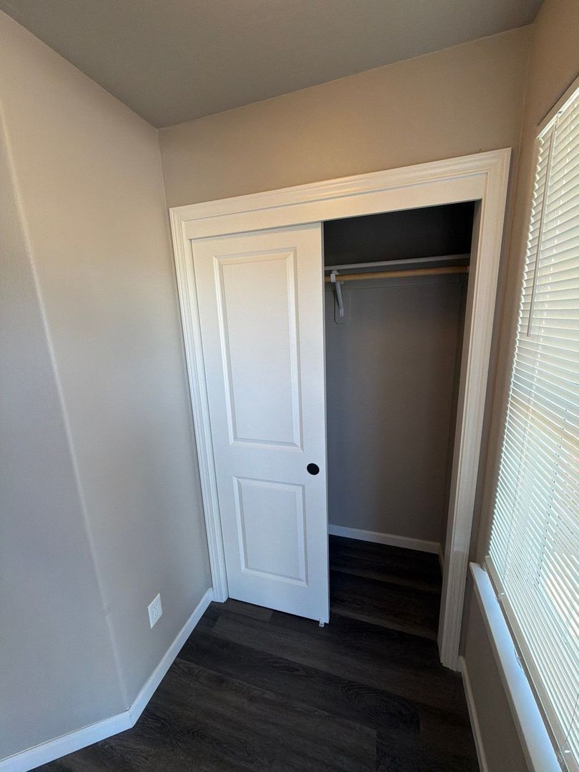 AVAILABLE NOW in Eugene! | Spacious 4 BD / 2.5 BA Single Family Home | Pets Welcome! property image
