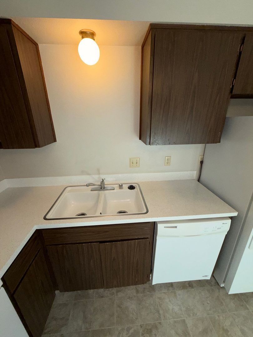 Eugene Spacious 1 Bed 1 Bath, Apartment, AVAILABLE NOW! property image