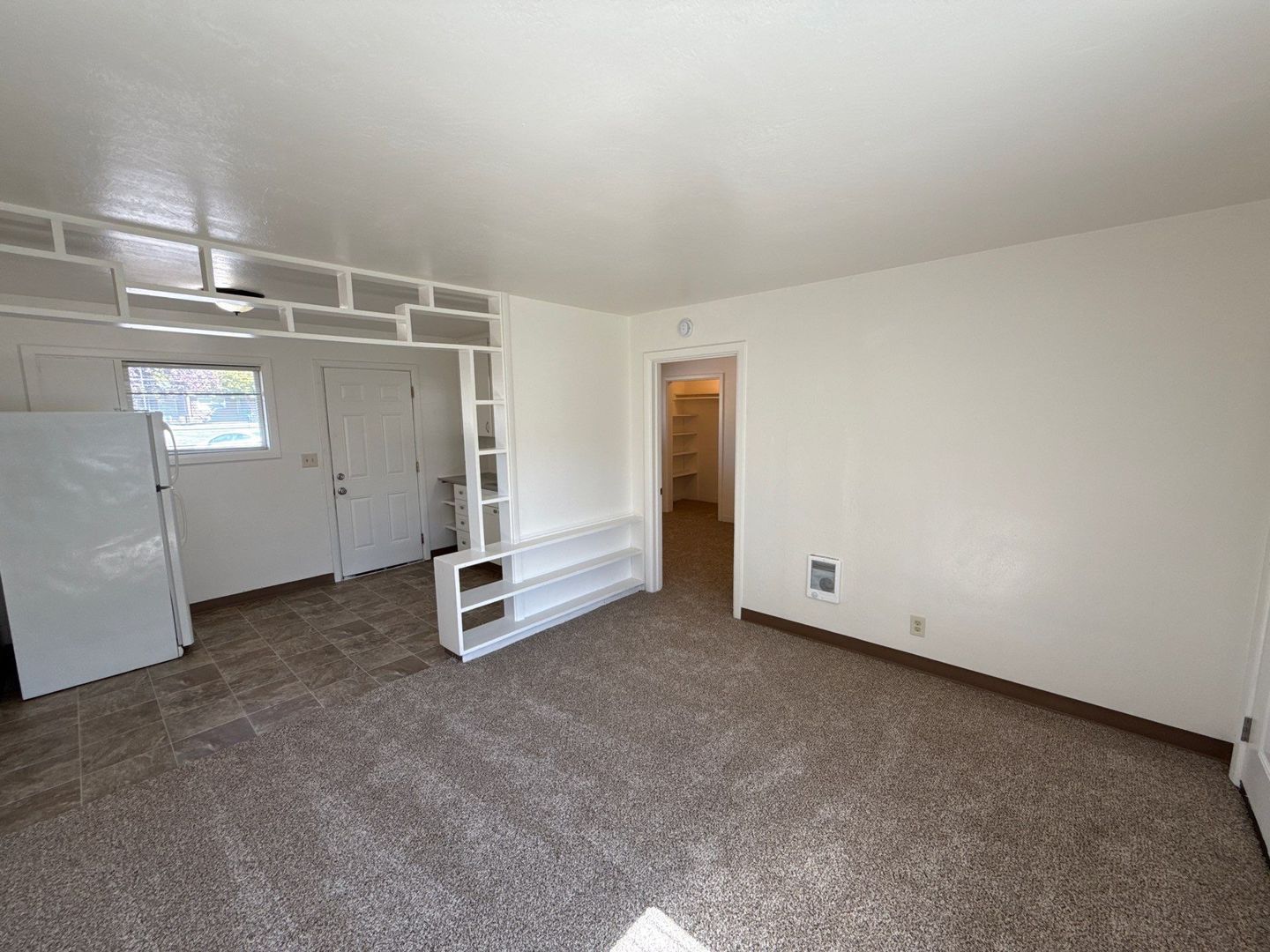 Delightful 1 Bed, 1 Bath, in Salem, 566 Sq Ft., Pet Friendly, AVAILABLE NOW! property image
