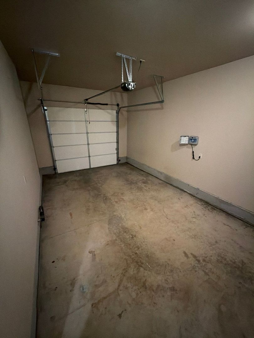 Aumsville 3 Bed 3 Bath Duplex, W/S Paid, AVAILABLE NOW! property image