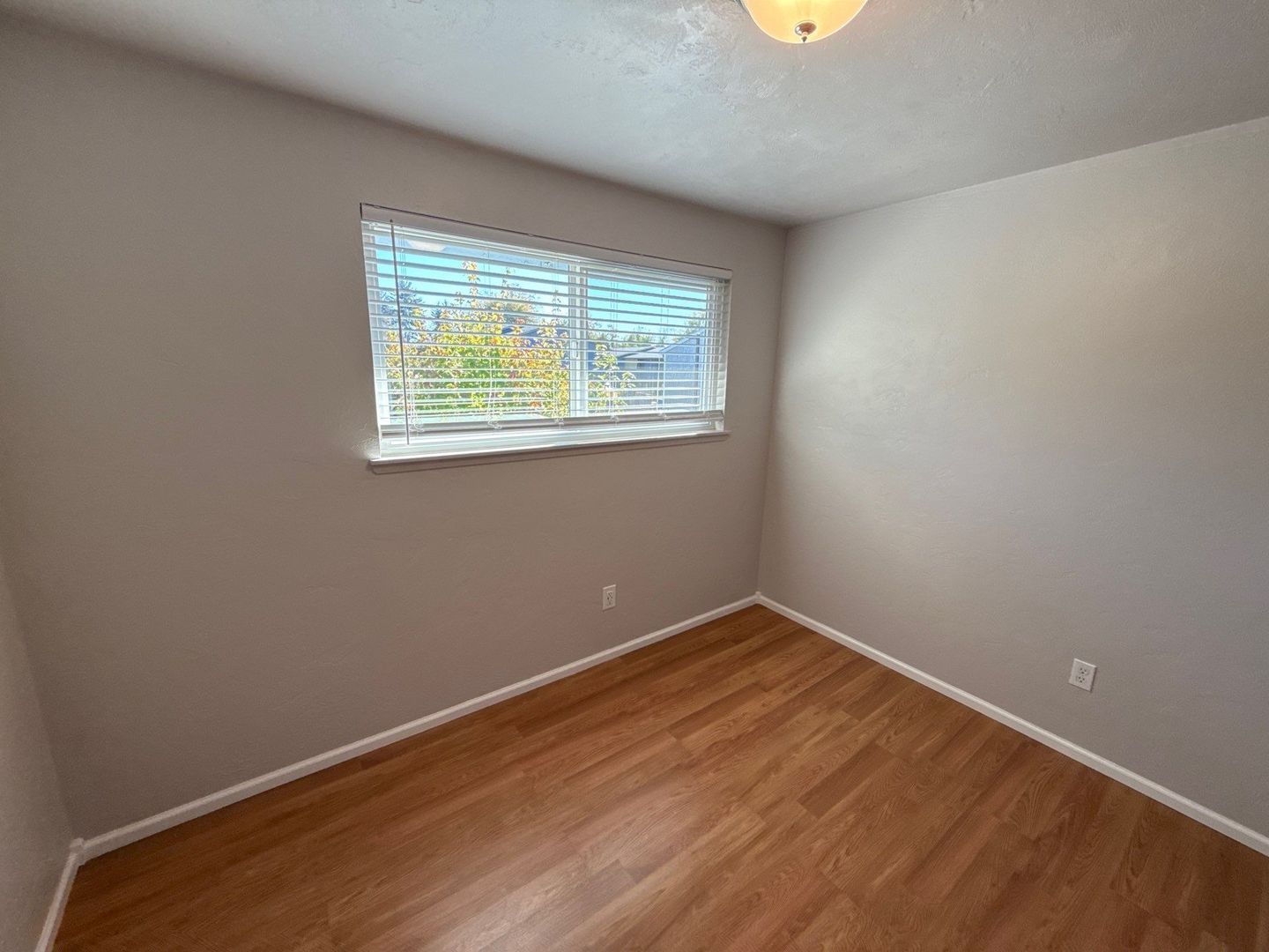 Corvallis, 2 Bed, 1 Bath, Townhouse, W/S/G Included, AVAILABLE NOW! property image