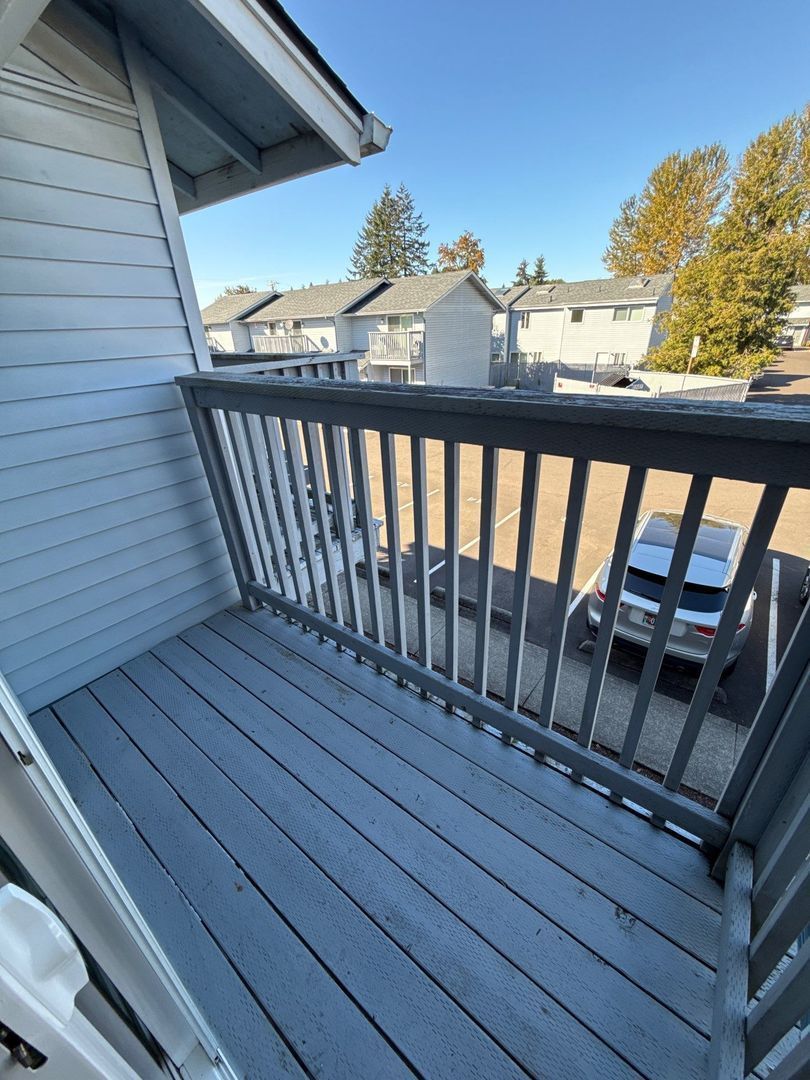 Corvallis, 2 Bed, 1 Bath, Townhouse, W/S/G Included, AVAILABLE NOW! property image