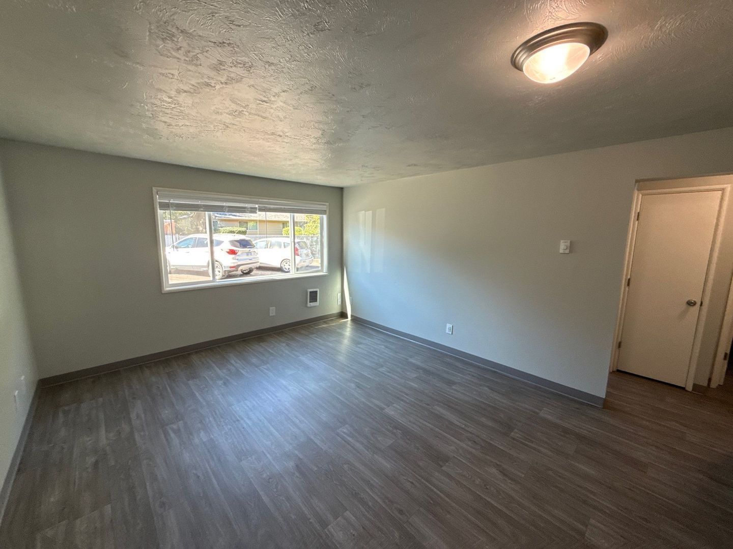 Corvallis 1 Bed 1 Bath, 1st Floor Apartment — Pet Friendly, AVAILABLE NOW! property image