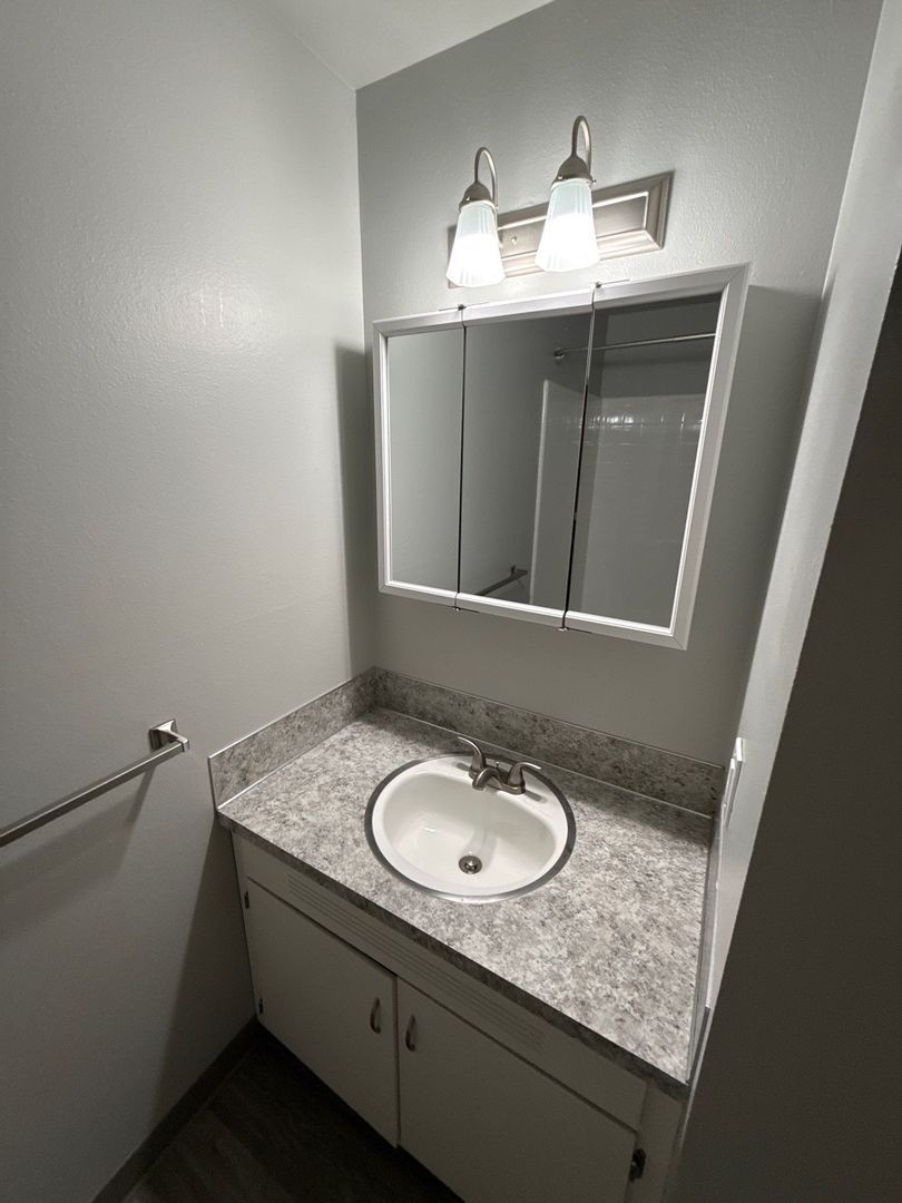 Corvallis 1 Bed 1 Bath, 1st Floor Apartment — Pet Friendly, AVAILABLE NOW! property image