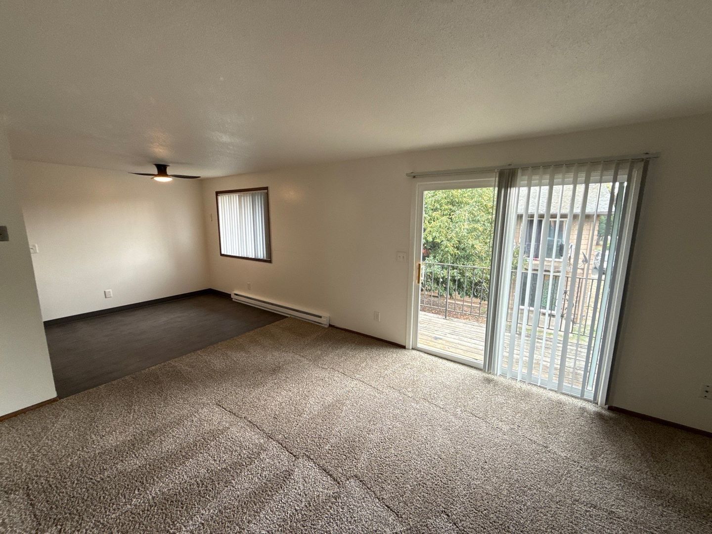 $1,095 First 6 Months, NE Salem 2 Bed 1 Bath 2nd Floor Apartment, W/S/G Paid | AVAILABLE NOW! property image
