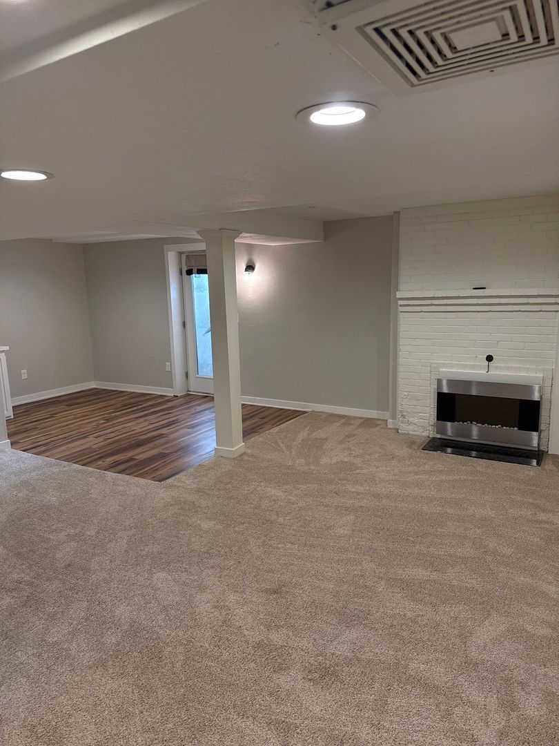 Spacious 3BR/1BA Lower Suite in South Salem – Private Entry, In-Unit Laundry (AVAILABLE NOW!) property image