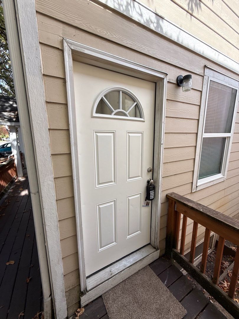 AVAILABLE NOW! NE Salem 1-Bedroom Apartment | W/S/G Included property image