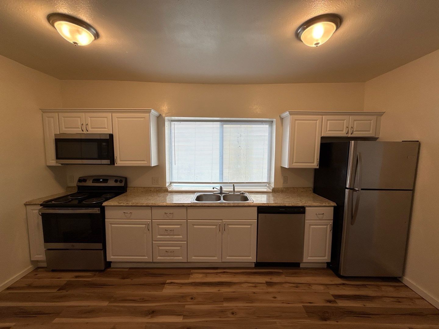 AVAILABLE NOW! NE Salem 1-Bedroom Apartment | W/S/G Included property image