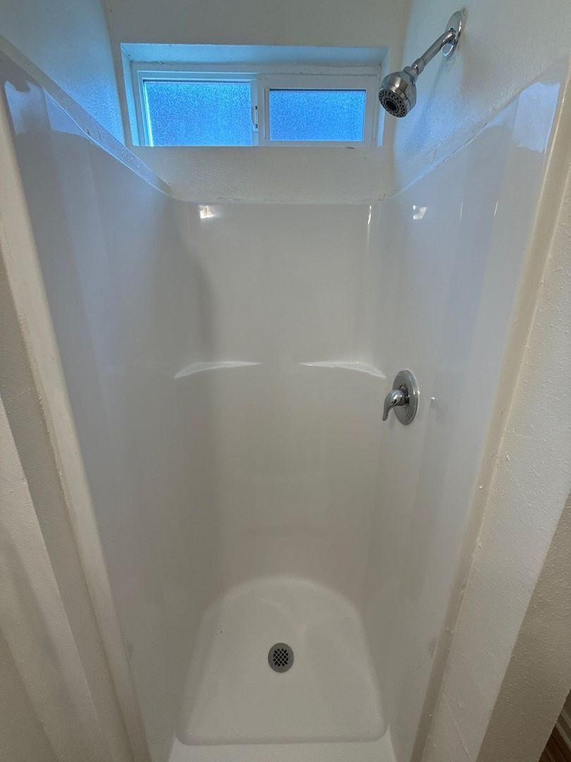 AVAILABLE NOW! NE Salem 1-Bedroom Apartment | W/S/G Included property image