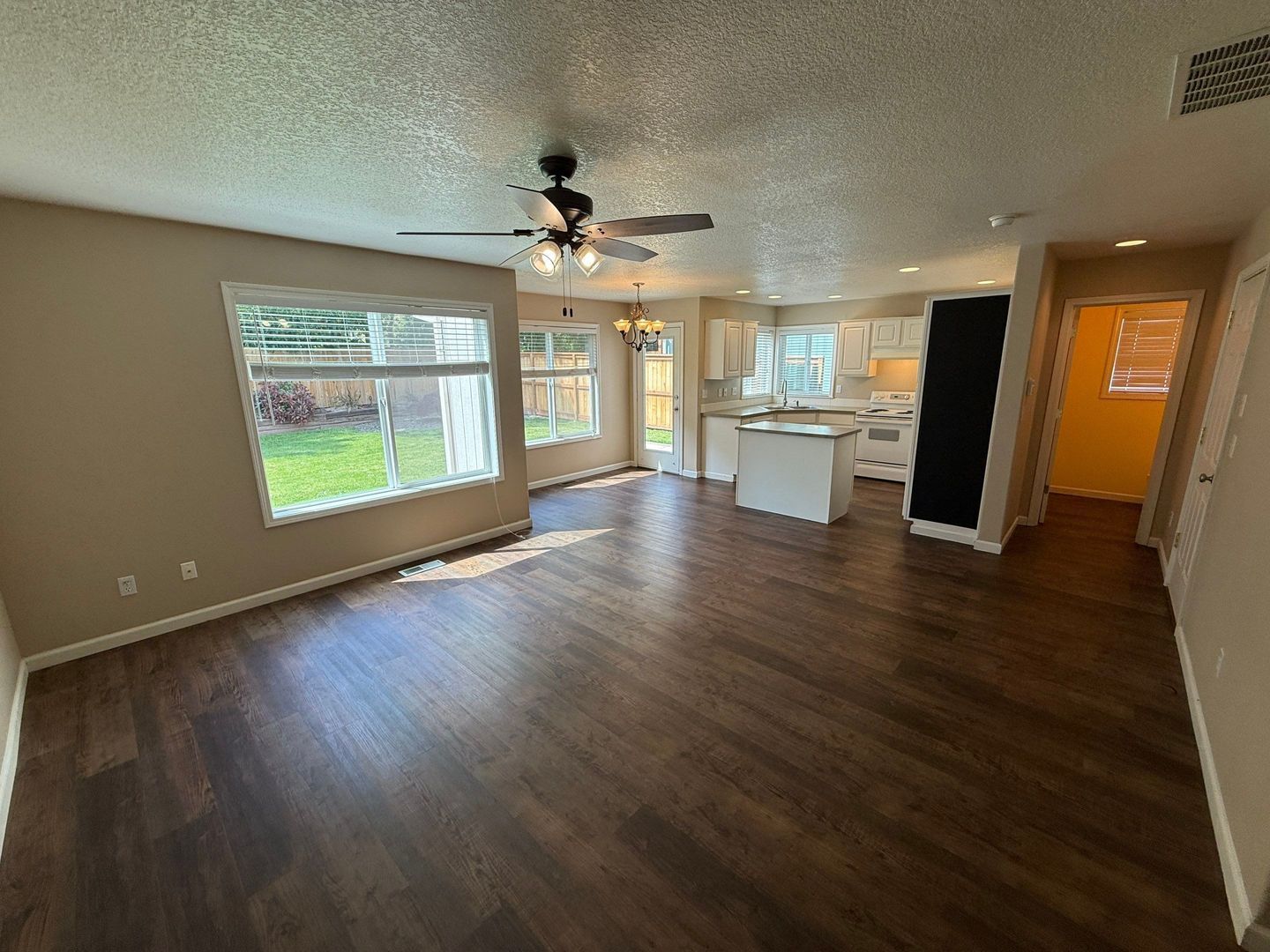 SE Salem 3 Bed 2.5 Bath Single Family Home, Double Car Garage, COMING SOON! property image
