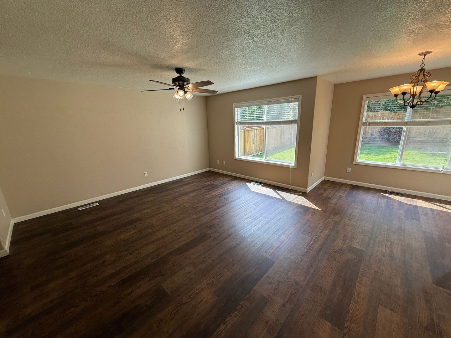 SE Salem 3 Bed 2.5 Bath Single Family Home, Double Car Garage, COMING SOON! property image