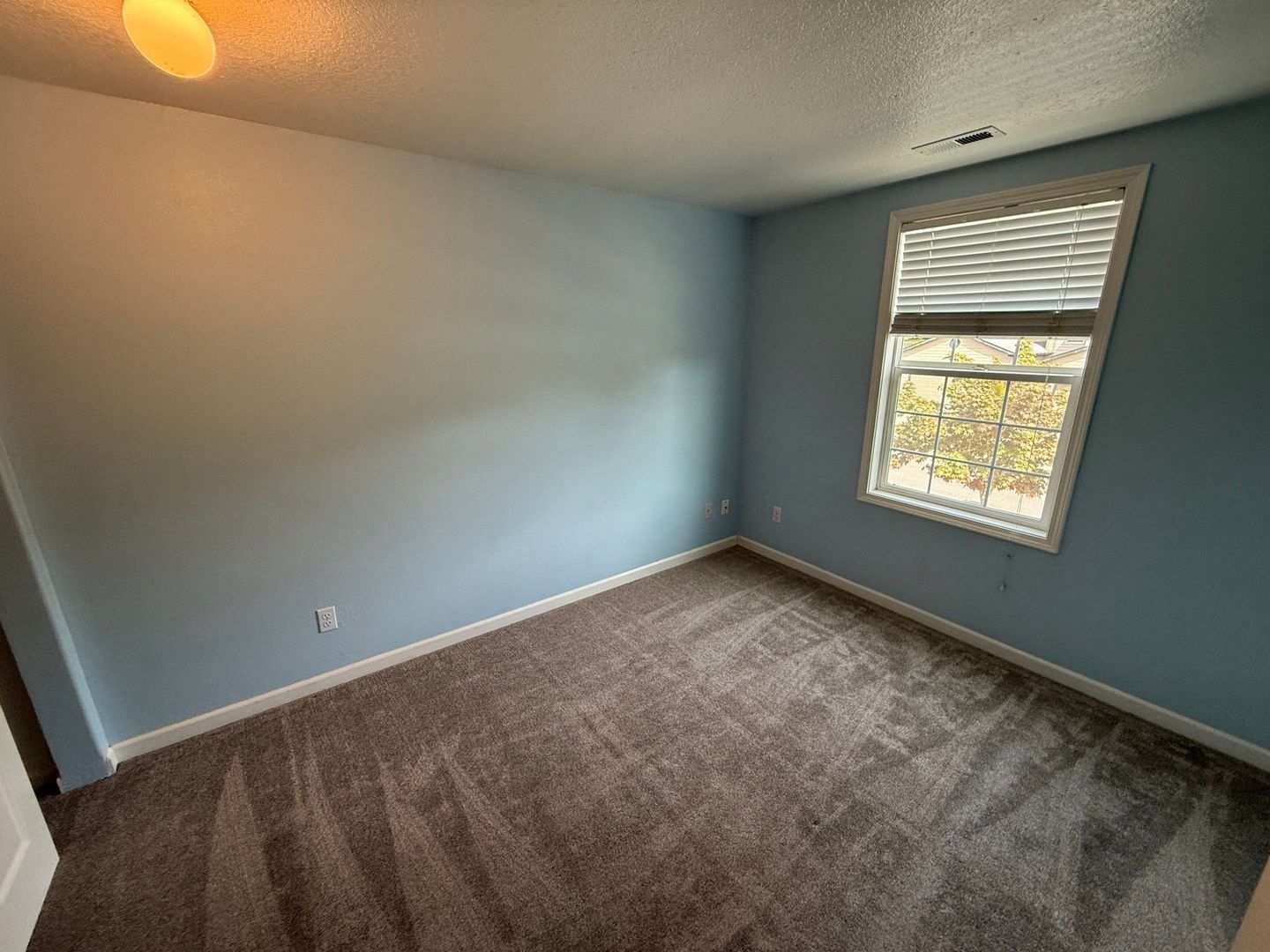 SE Salem 3 Bed 2.5 Bath Single Family Home, Double Car Garage, COMING SOON! property image