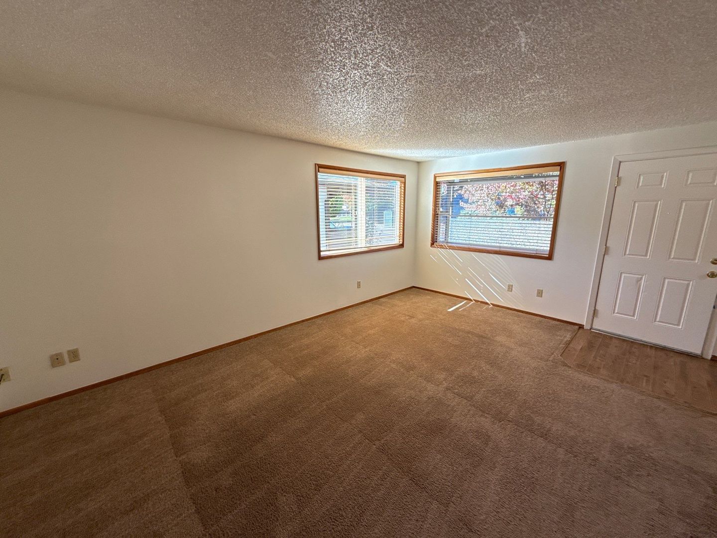 Charming Corvallis 2-Bedroom Duplex with Pet-Friendly Living – Available Now! property image
