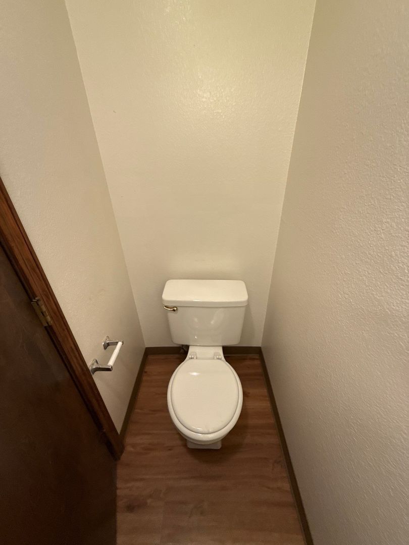 Spacious 2-Bedroom Corvallis Duplex with 1.5 Baths – Move-In Ready and Available Now! property image