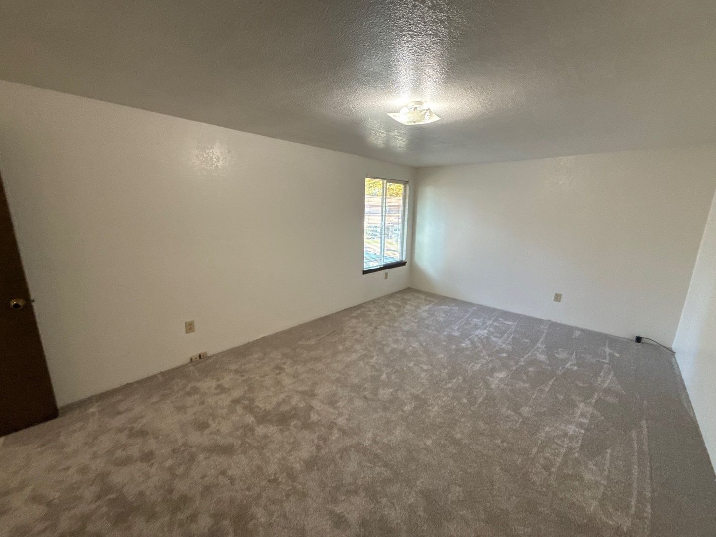 Spacious 2-Bedroom Corvallis Duplex with 1.5 Baths – Move-In Ready and Available Now! property image
