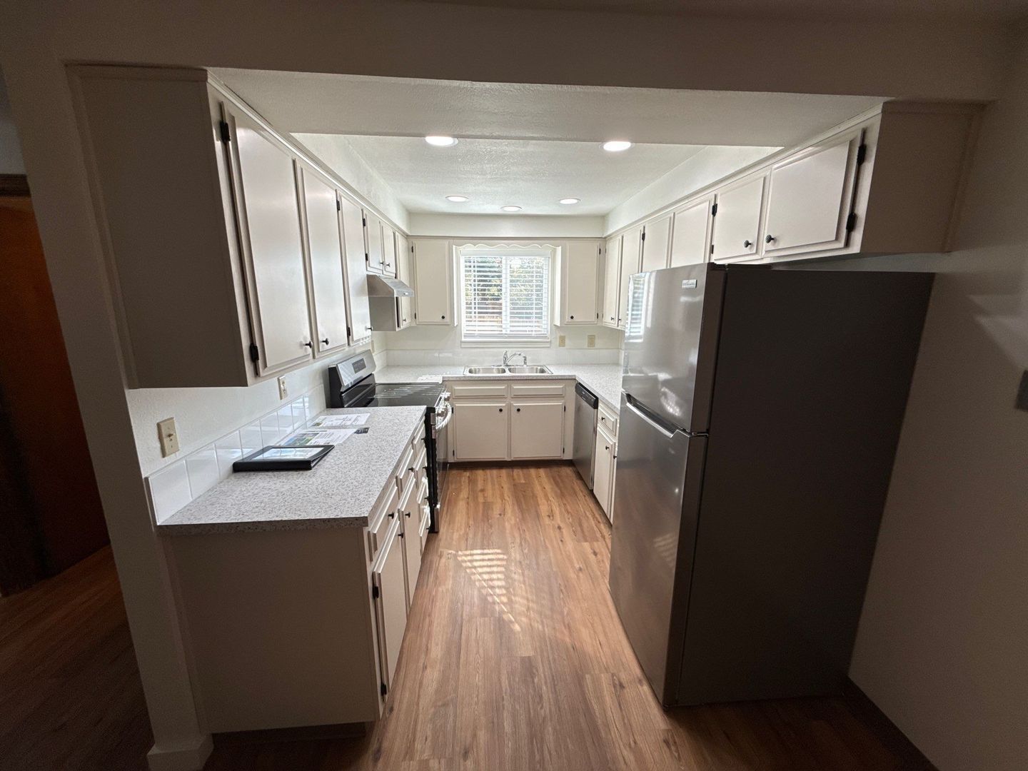 Spacious 3-Bedroom Corvallis Duplex with 1.5 Baths – Move-In Ready and Available Now! property image