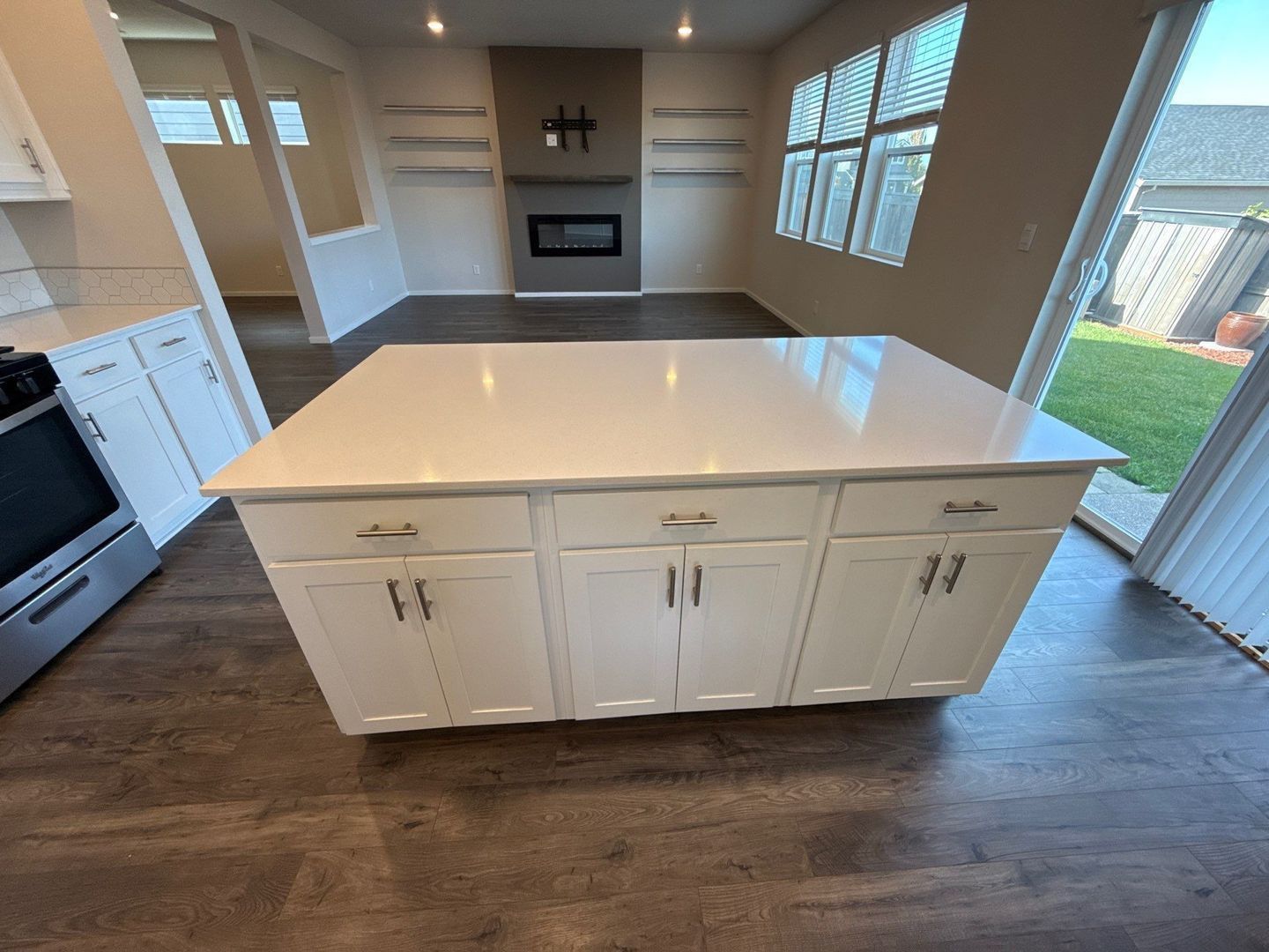 Woodburn 5 Bed + Bonus Room, 3 Bath 2-Story Home with Fully Fenced Yard | AVAILABLE NOW! property image