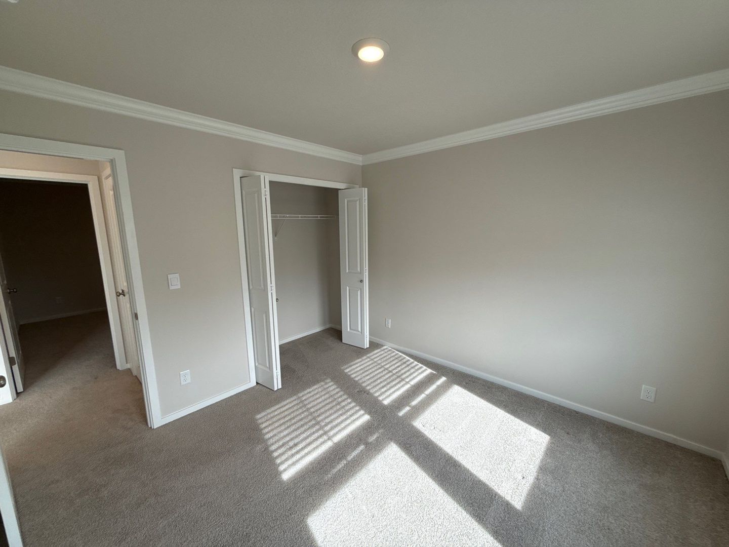 Woodburn 5 Bed + Bonus Room, 3 Bath 2-Story Home with Fully Fenced Yard | AVAILABLE NOW! property image