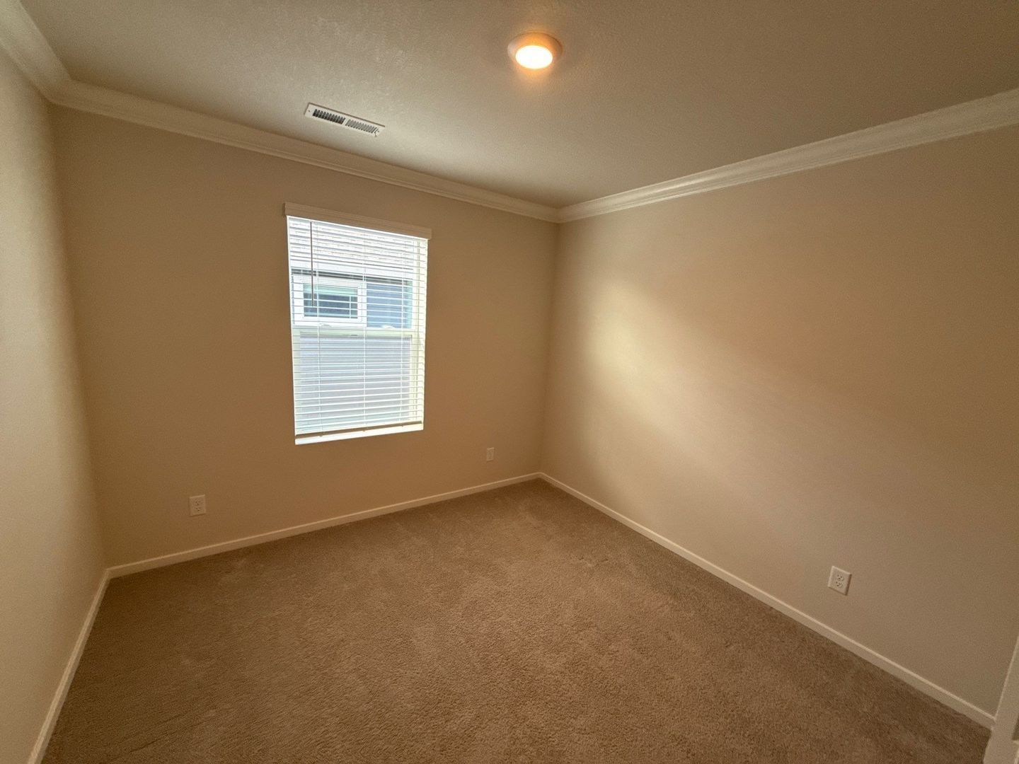 Woodburn 5 Bed + Bonus Room, 3 Bath 2-Story Home with Fully Fenced Yard | AVAILABLE NOW! property image