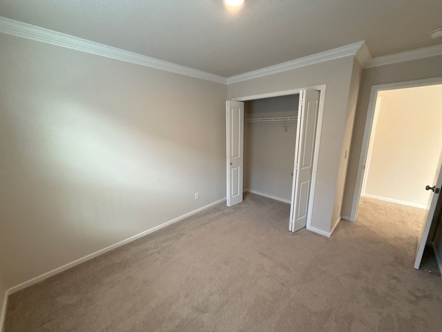 Woodburn 5 Bed + Bonus Room, 3 Bath 2-Story Home with Fully Fenced Yard | AVAILABLE NOW! property image