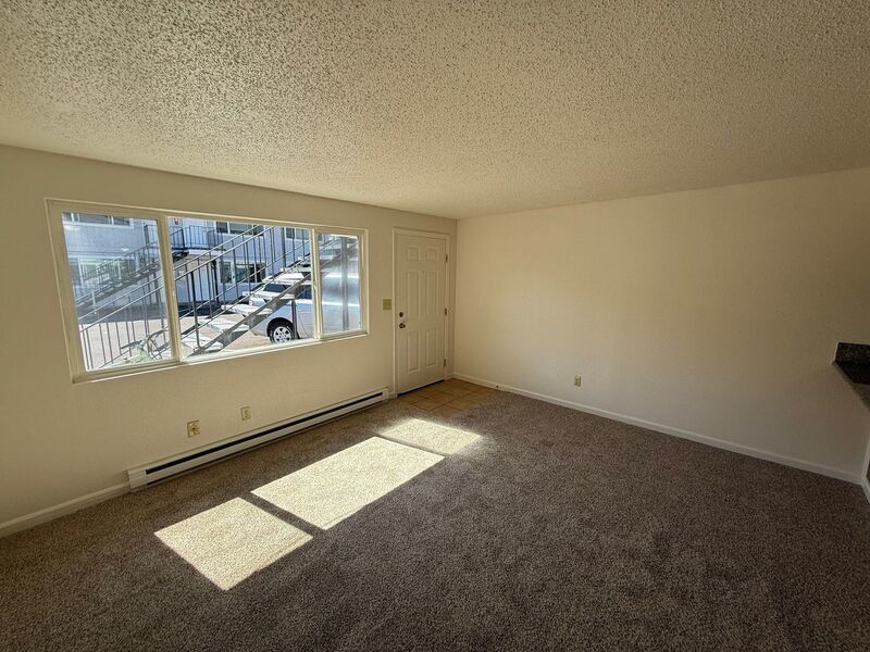 SW Albany, 1 Bed, 1 Bath, Spacious 1st Floor Apartment, Flat Fee for W/S/G, COMING SOON! property image