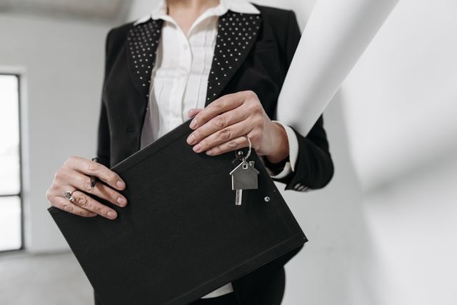 manager holding a clip board