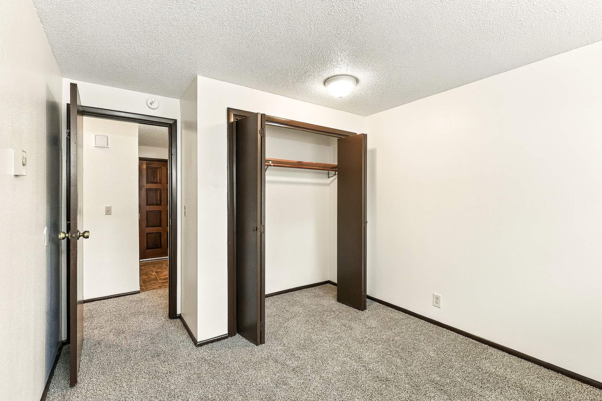 Pinewood Terrace bedroom with closet