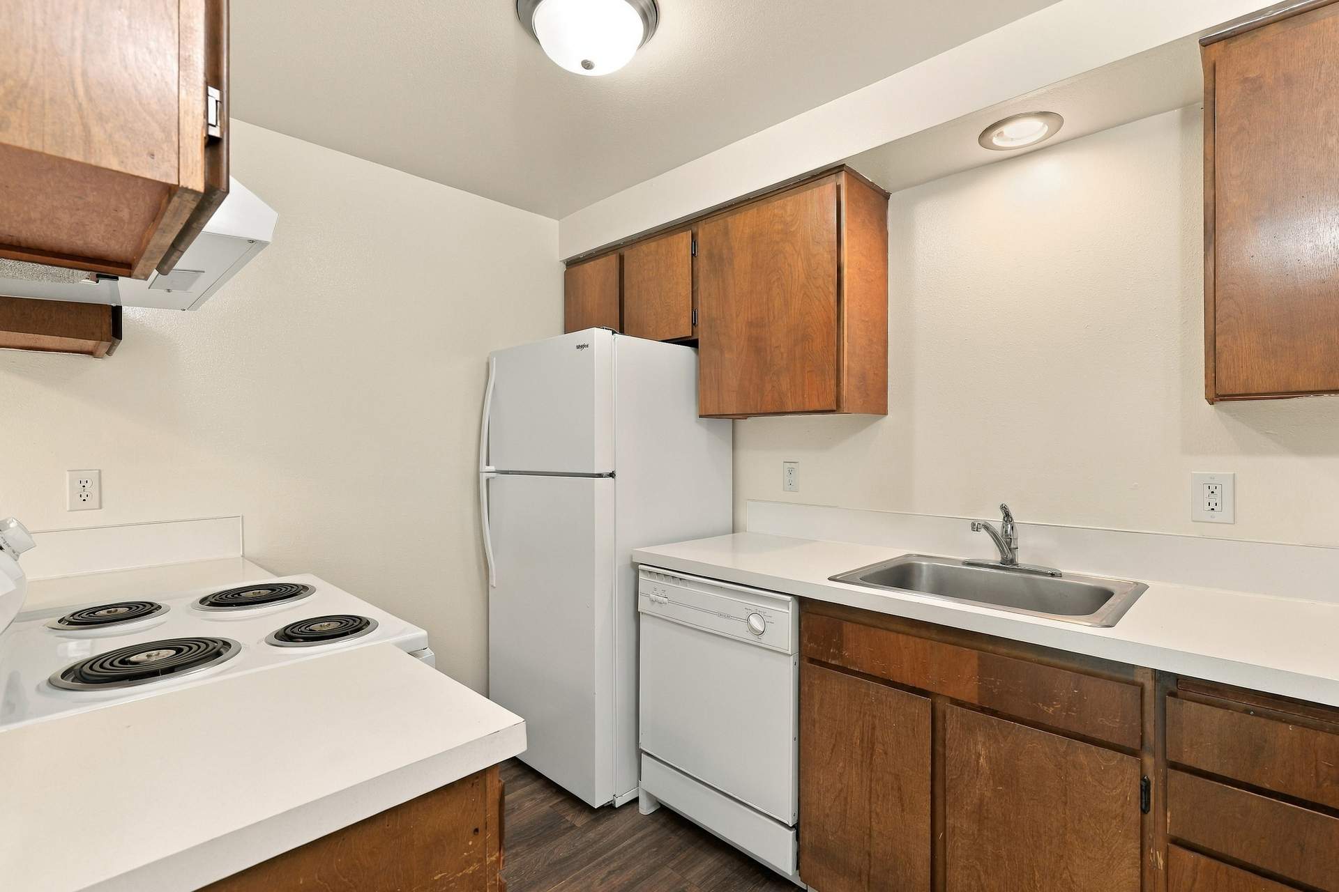 Villa Caprice kitchen with dishwasher